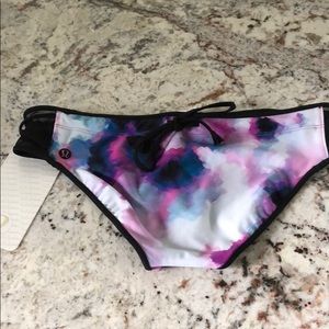 Lululemon Swim bottoms. Size 4